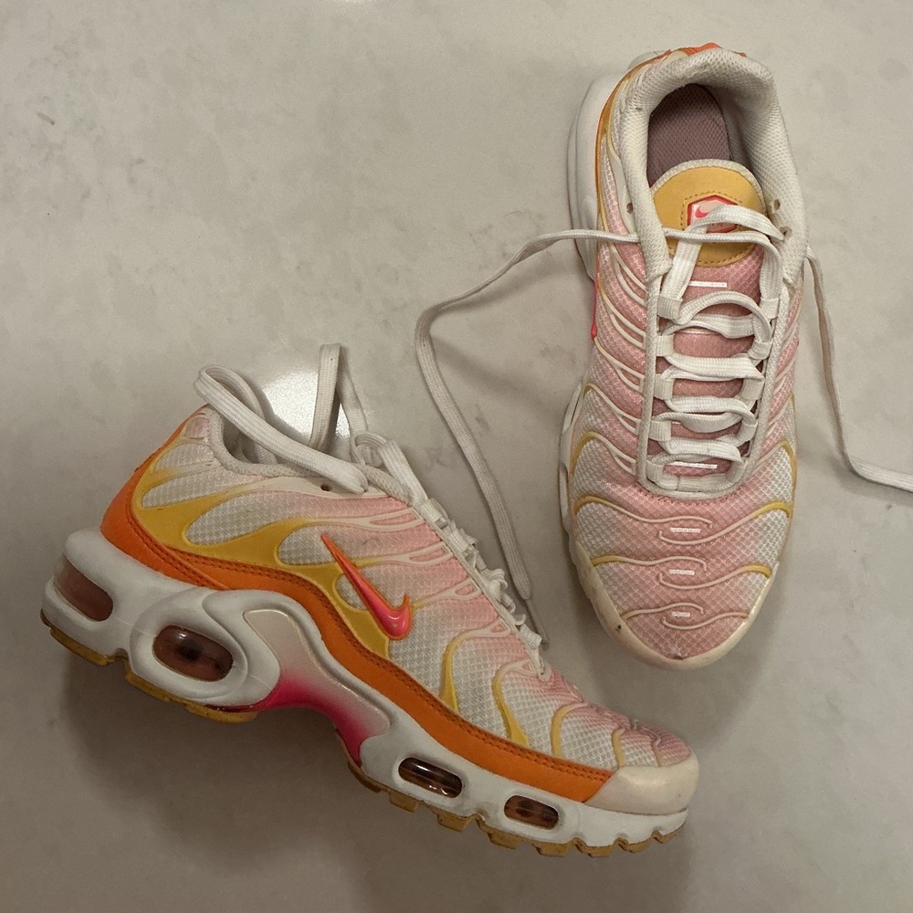 Nike Women's Vibrant Pink and Yellow Sneakers